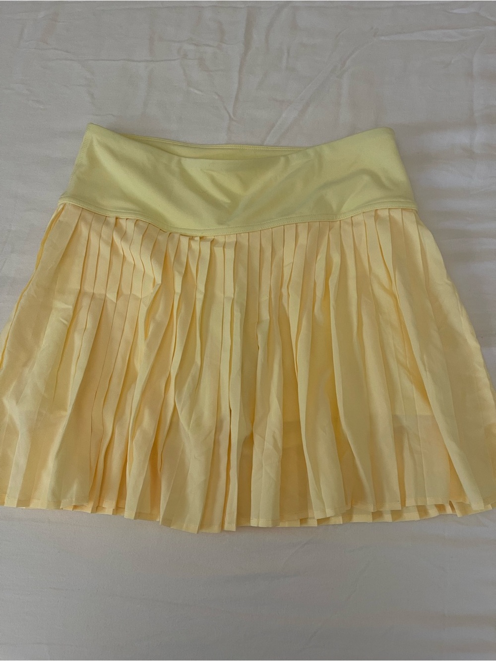 Fabletics Light Yellow Pleated Skater Skirt